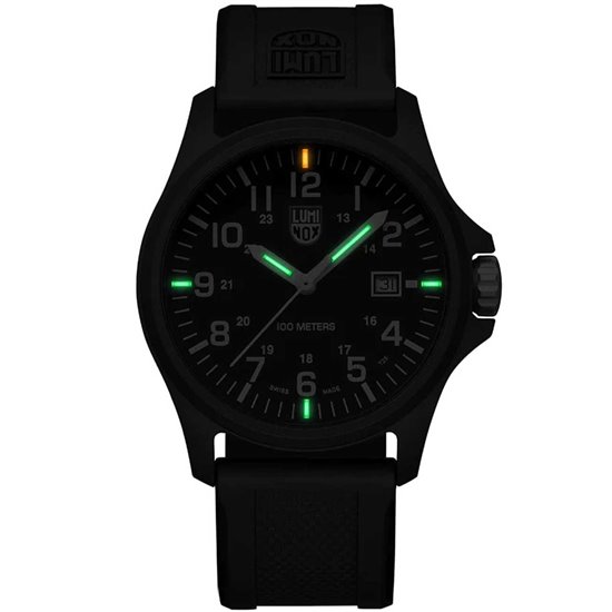 Luminox X2.2401