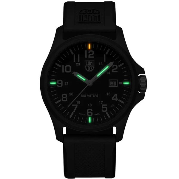Luminox X2.2401